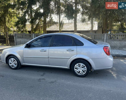 Серый Шевроле Лачетти, объемом двигателя 1.6 л и пробегом 300 тыс. км за 3200 $, фото 4 на Automoto.ua