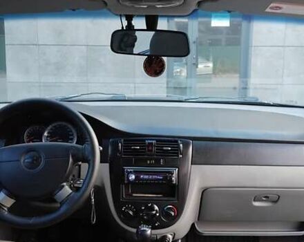 Сірий Шевроле Лачетті, об'ємом двигуна 1.8 л та пробігом 250 тис. км за 4100 $, фото 15 на Automoto.ua