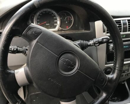 Сірий Шевроле Лачетті, об'ємом двигуна 1.8 л та пробігом 220 тис. км за 1072 $, фото 9 на Automoto.ua