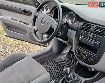 Серый Шевроле Лачетти, объемом двигателя 1.6 л и пробегом 62 тыс. км за 5350 $, фото 53 на Automoto.ua