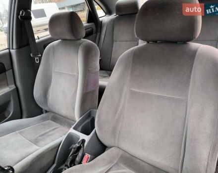 Сірий Шевроле Лачетті, об'ємом двигуна 1.6 л та пробігом 351 тис. км за 2600 $, фото 4 на Automoto.ua