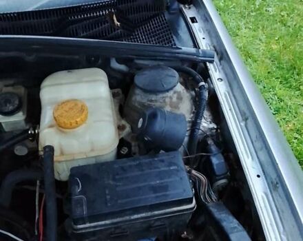 Серый Шевроле Лачетти, объемом двигателя 1.6 л и пробегом 200 тыс. км за 2700 $, фото 1 на Automoto.ua