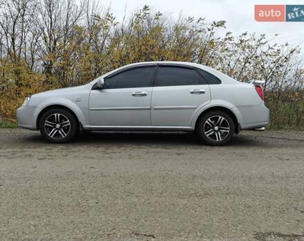 Серый Шевроле Лачетти, объемом двигателя 1.6 л и пробегом 102 тыс. км за 5300 $, фото 6 на Automoto.ua