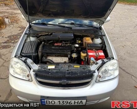 Серый Шевроле Лачетти, объемом двигателя 1.8 л и пробегом 225 тыс. км за 3700 $, фото 4 на Automoto.ua