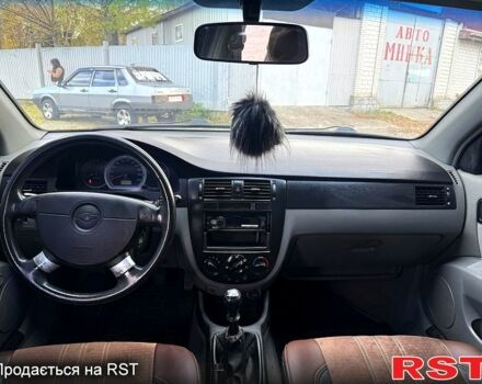 Серый Шевроле Лачетти, объемом двигателя 1.8 л и пробегом 225 тыс. км за 3700 $, фото 8 на Automoto.ua