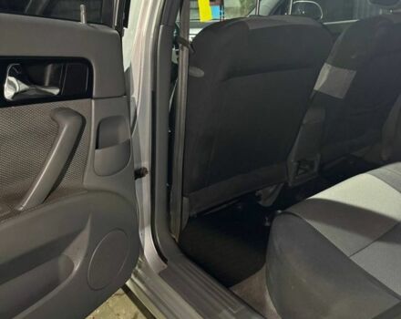 Серый Шевроле Лачетти, объемом двигателя 1.8 л и пробегом 244 тыс. км за 3100 $, фото 11 на Automoto.ua