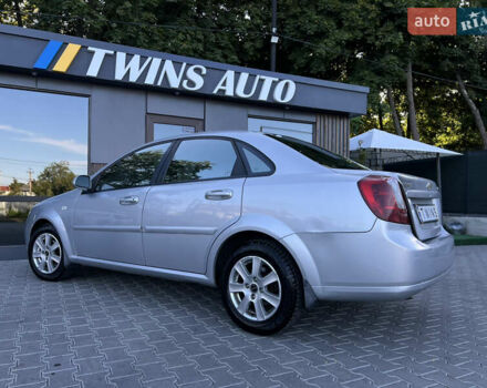 Сірий Шевроле Лачетті, об'ємом двигуна 1.8 л та пробігом 181 тис. км за 3350 $, фото 22 на Automoto.ua