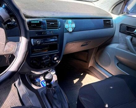 Серый Шевроле Лачетти, объемом двигателя 1.8 л и пробегом 149 тыс. км за 5000 $, фото 7 на Automoto.ua