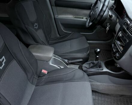 Серый Шевроле Лачетти, объемом двигателя 1.8 л и пробегом 149 тыс. км за 4500 $, фото 6 на Automoto.ua