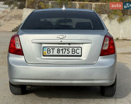 Серый Шевроле Лачетти, объемом двигателя 1.8 л и пробегом 235 тыс. км за 3550 $, фото 18 на Automoto.ua