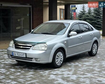 Серый Шевроле Лачетти, объемом двигателя 1.8 л и пробегом 240 тыс. км за 3999 $, фото 1 на Automoto.ua