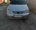 Сірий Шевроле Лачетті, об'ємом двигуна 1.8 л та пробігом 300 тис. км за 4198 $, фото 1 на Automoto.ua