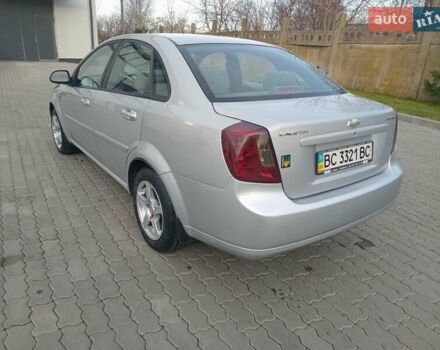 Серый Шевроле Лачетти, объемом двигателя 1.6 л и пробегом 240 тыс. км за 2999 $, фото 4 на Automoto.ua