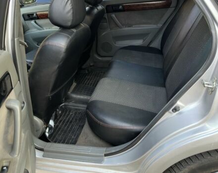 Серый Шевроле Лачетти, объемом двигателя 1.6 л и пробегом 187 тыс. км за 3150 $, фото 7 на Automoto.ua