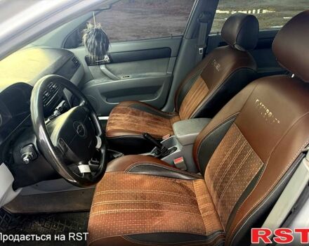 Серый Шевроле Лачетти, объемом двигателя 1.8 л и пробегом 225 тыс. км за 3700 $, фото 3 на Automoto.ua