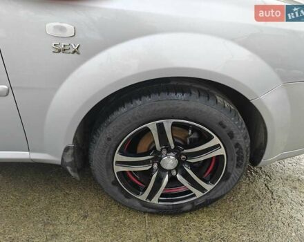 Серый Шевроле Лачетти, объемом двигателя 1.6 л и пробегом 102 тыс. км за 5300 $, фото 7 на Automoto.ua