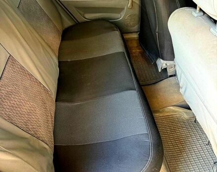 Серый Шевроле Лачетти, объемом двигателя 1.8 л и пробегом 149 тыс. км за 5000 $, фото 4 на Automoto.ua