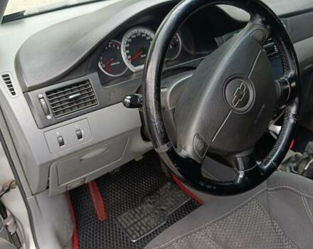 Серый Шевроле Лачетти, объемом двигателя 1.8 л и пробегом 311 тыс. км за 3800 $, фото 10 на Automoto.ua