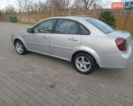 Серый Шевроле Лачетти, объемом двигателя 1.6 л и пробегом 240 тыс. км за 2999 $, фото 9 на Automoto.ua