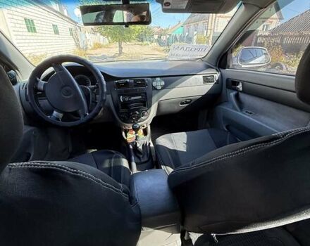 Серый Шевроле Лачетти, объемом двигателя 1.8 л и пробегом 149 тыс. км за 4800 $, фото 5 на Automoto.ua