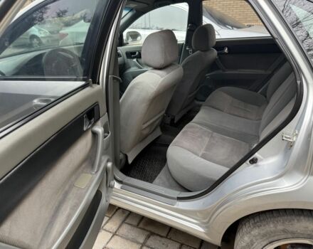 Серый Шевроле Лачетти, объемом двигателя 1.8 л и пробегом 187 тыс. км за 3700 $, фото 6 на Automoto.ua