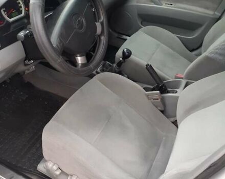 Серый Шевроле Лачетти, объемом двигателя 1.6 л и пробегом 166 тыс. км за 3500 $, фото 3 на Automoto.ua