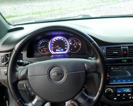 Серый Шевроле Лачетти, объемом двигателя 1.8 л и пробегом 284 тыс. км за 5000 $, фото 4 на Automoto.ua