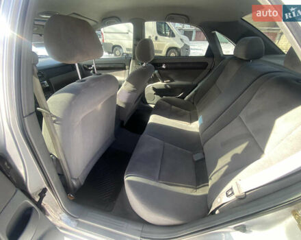 Сірий Шевроле Лачетті, об'ємом двигуна 1.8 л та пробігом 160 тис. км за 4500 $, фото 9 на Automoto.ua