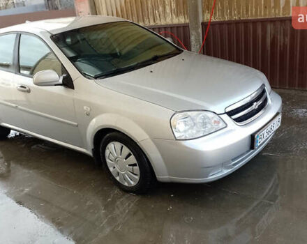 Сірий Шевроле Лачетті, об'ємом двигуна 1.8 л та пробігом 240 тис. км за 3500 $, фото 1 на Automoto.ua