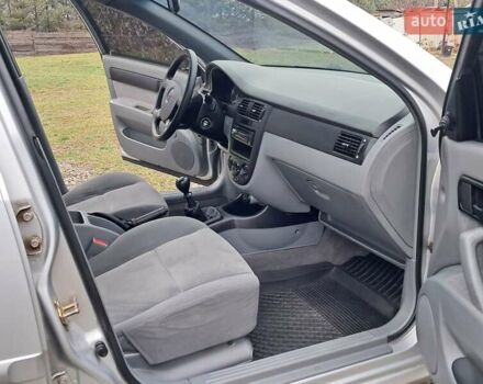 Серый Шевроле Лачетти, объемом двигателя 1.6 л и пробегом 62 тыс. км за 5350 $, фото 34 на Automoto.ua