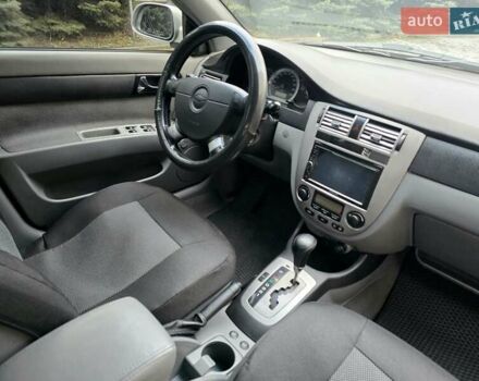 Серый Шевроле Лачетти, объемом двигателя 1.8 л и пробегом 240 тыс. км за 3999 $, фото 20 на Automoto.ua