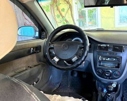 Серый Шевроле Лачетти, объемом двигателя 1.8 л и пробегом 149 тыс. км за 5000 $, фото 5 на Automoto.ua