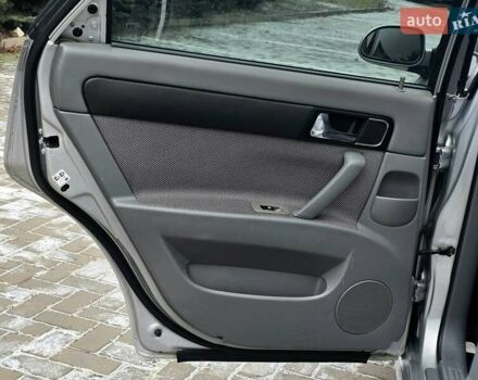 Серый Шевроле Лачетти, объемом двигателя 1.8 л и пробегом 240 тыс. км за 3999 $, фото 14 на Automoto.ua