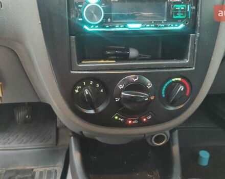 Серый Шевроле Лачетти, объемом двигателя 1.6 л и пробегом 273 тыс. км за 2600 $, фото 21 на Automoto.ua