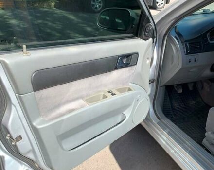 Серый Шевроле Лачетти, объемом двигателя 1.8 л и пробегом 399 тыс. км за 5800 $, фото 6 на Automoto.ua