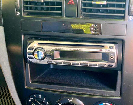 Серый Шевроле Лачетти, объемом двигателя 1.6 л и пробегом 230 тыс. км за 4350 $, фото 4 на Automoto.ua