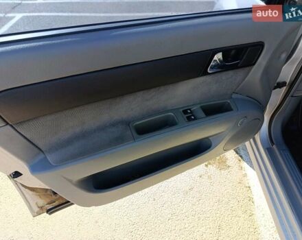 Серый Шевроле Лачетти, объемом двигателя 1.8 л и пробегом 160 тыс. км за 5000 $, фото 4 на Automoto.ua