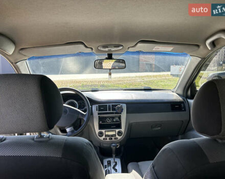 Серый Шевроле Лачетти, объемом двигателя 1.8 л и пробегом 109 тыс. км за 3900 $, фото 1 на Automoto.ua