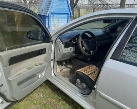 Серый Шевроле Лачетти, объемом двигателя 1.6 л и пробегом 210 тыс. км за 4800 $, фото 3 на Automoto.ua