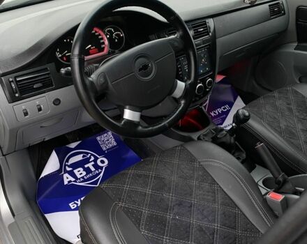 Серый Шевроле Лачетти, объемом двигателя 1.8 л и пробегом 249 тыс. км за 4300 $, фото 4 на Automoto.ua