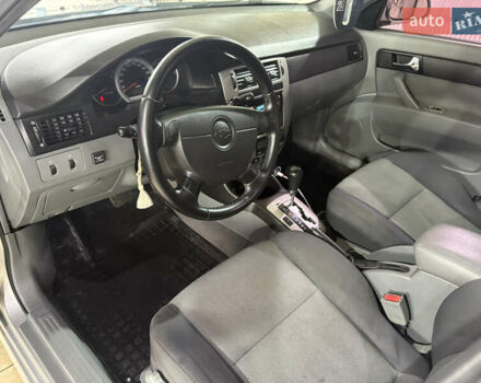 Серый Шевроле Лачетти, объемом двигателя 1.8 л и пробегом 224 тыс. км за 3999 $, фото 15 на Automoto.ua