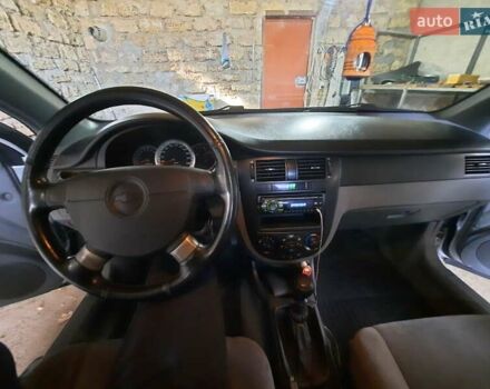 Серый Шевроле Лачетти, объемом двигателя 1.8 л и пробегом 191 тыс. км за 5000 $, фото 22 на Automoto.ua