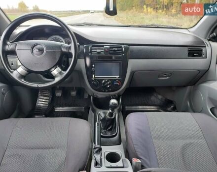 Серый Шевроле Лачетти, объемом двигателя 1.6 л и пробегом 210 тыс. км за 4900 $, фото 6 на Automoto.ua