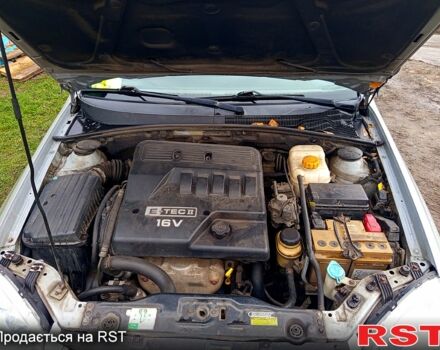 Серый Шевроле Лачетти, объемом двигателя 1.6 л и пробегом 200 тыс. км за 4550 $, фото 7 на Automoto.ua