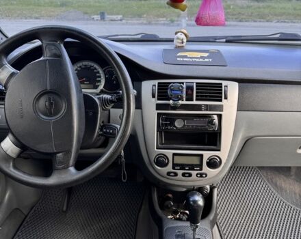 Серый Шевроле Лачетти, объемом двигателя 1.8 л и пробегом 222 тыс. км за 4450 $, фото 4 на Automoto.ua