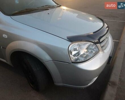 Серый Шевроле Лачетти, объемом двигателя 1.6 л и пробегом 311 тыс. км за 2700 $, фото 4 на Automoto.ua