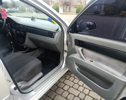 Серый Шевроле Лачетти, объемом двигателя 1.6 л и пробегом 322 тыс. км за 3300 $, фото 8 на Automoto.ua