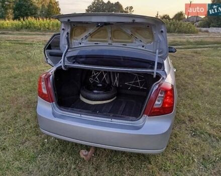 Серый Шевроле Лачетти, объемом двигателя 1.6 л и пробегом 270 тыс. км за 4950 $, фото 5 на Automoto.ua