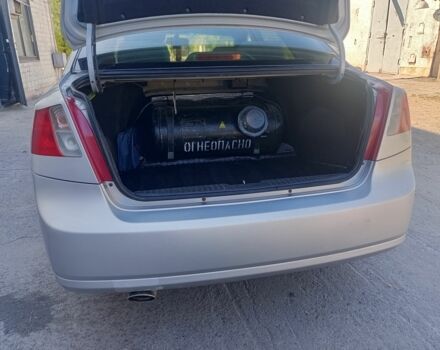 Серый Шевроле Лачетти, объемом двигателя 1.8 л и пробегом 193 тыс. км за 5400 $, фото 6 на Automoto.ua