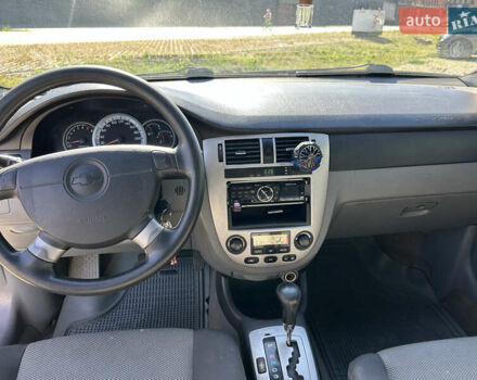 Серый Шевроле Лачетти, объемом двигателя 1.8 л и пробегом 109 тыс. км за 3900 $, фото 19 на Automoto.ua